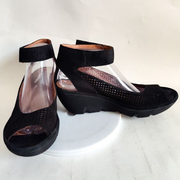 Clarks Comfort Sandals Size 10 Reedly Salene Black Suede Wedge Heel Platform - Picture 7 of 12